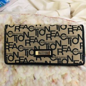 Kenneth Cole reaction wallet